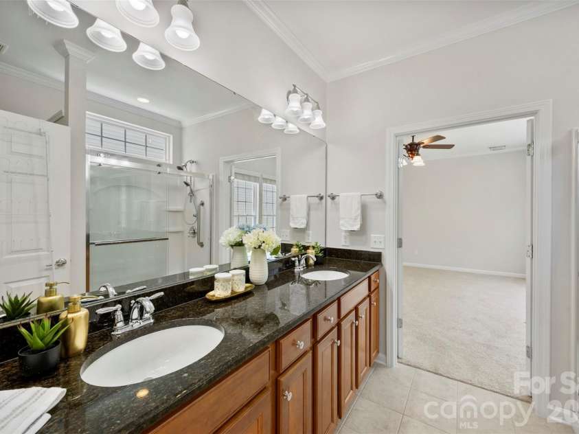 3921 Yosemite Way, Fort Mill, SC 29707.  MLS# CAR4391671, YatesRealty ID 31742. 