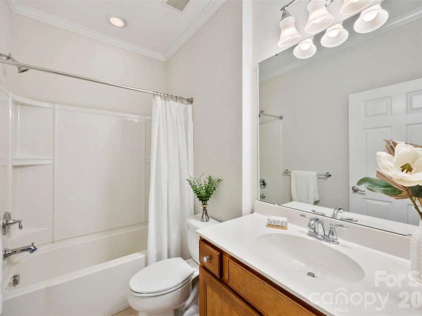 3921 Yosemite Way, Fort Mill, SC 29707.  MLS# CAR4391671, YatesRealty ID 31742. 