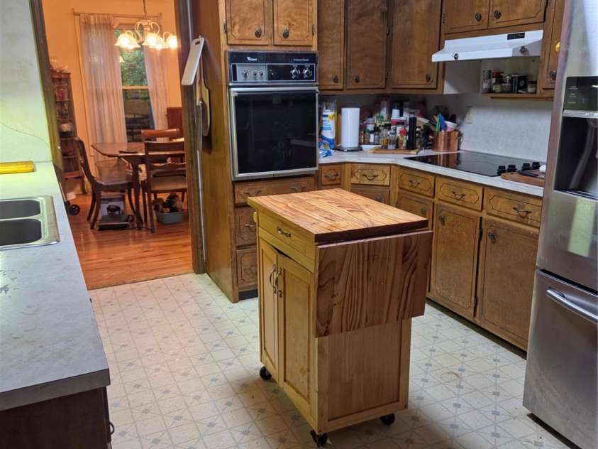 1265 Delwood Drive, Lenoir, NC 28645.  MLS# CAR4278882, YatesRealty ID 31743. 