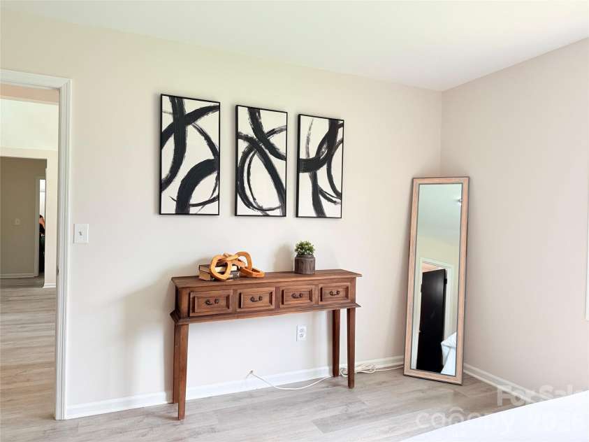 2530 Dion Avenue, Charlotte, NC 28212.  MLS# CAR4392884, YatesRealty ID 31745. 