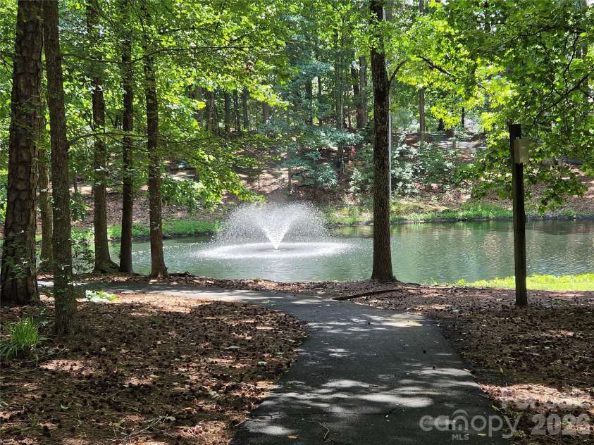 109 Oak Grove Court, Fort Mill, SC 29715.  MLS# CAR4395395, YatesRealty ID 31747. 