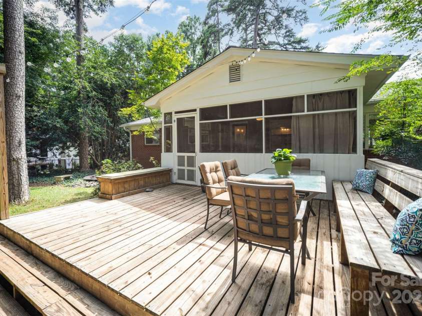 4751 Amity Place, Charlotte, NC 28212.  MLS# CAR4282894, YatesRealty ID 31748. 