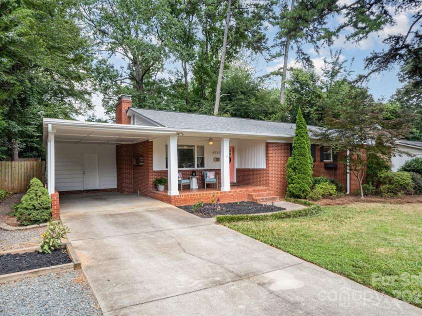 4751 Amity Place, Charlotte, NC 28212.  MLS# CAR4282894, YatesRealty ID 31748. 