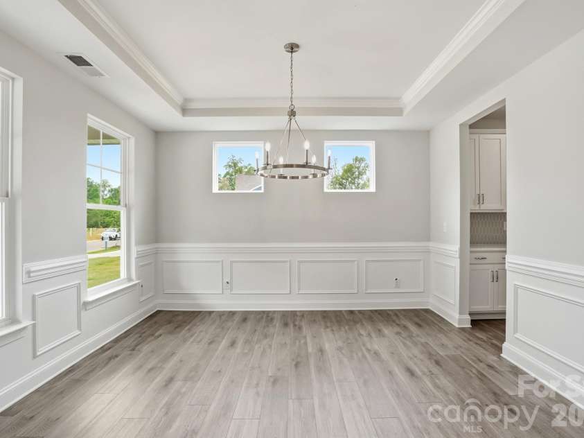 5917 New River Drive, Huntersville, NC 28078.  MLS# CAR4359977, YatesRealty ID 31748. Dining Room