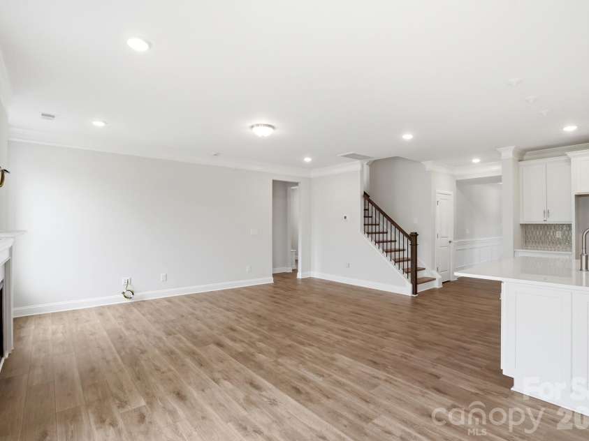5917 New River Drive, Huntersville, NC 28078.  MLS# CAR4359977, YatesRealty ID 31748. Family Room