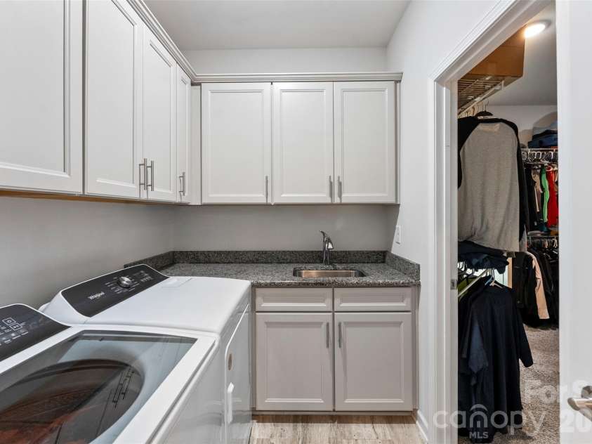 1157 Curling Creek Drive, Indian Trail, NC 28079.  MLS# CAR4386464, YatesRealty ID 31749. 
