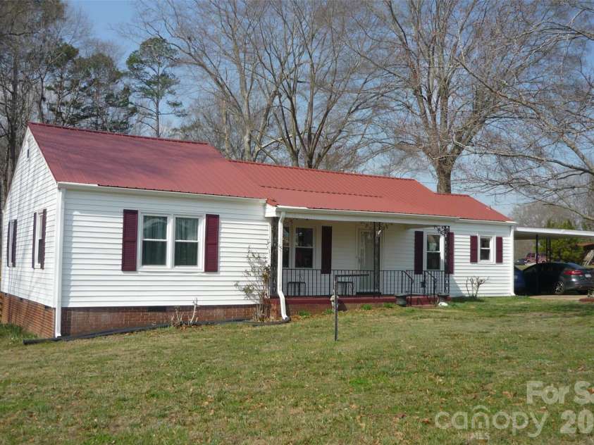 120 Bradley Road, Shelby, NC 28152.  MLS# CAR4354776, YatesRealty ID 3175. 