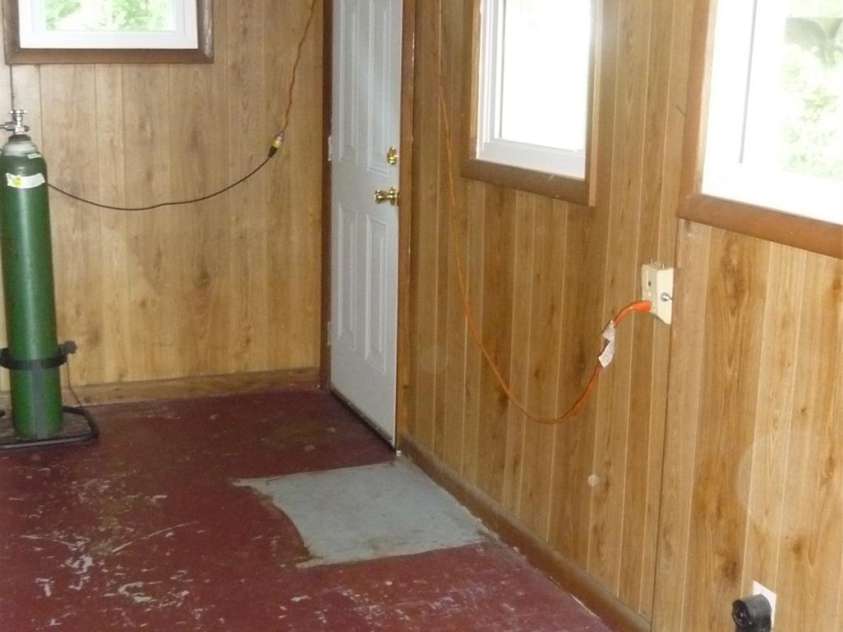 120 Bradley Road, Shelby, NC 28152.  MLS# CAR4354776, YatesRealty ID 3175. 