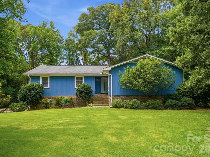 214 Griffin Lane, Marshville, NC 28103.  MLS# CAR4389855, YatesRealty ID 31752. 