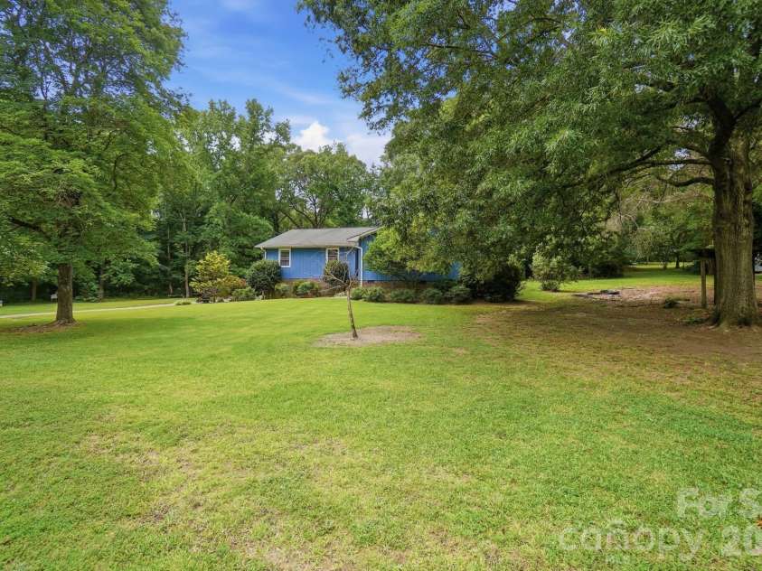 214 Griffin Lane, Marshville, NC 28103.  MLS# CAR4389855, YatesRealty ID 31752. 