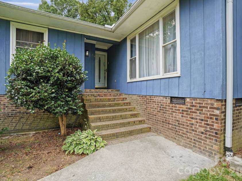 214 Griffin Lane, Marshville, NC 28103.  MLS# CAR4389855, YatesRealty ID 31752. 