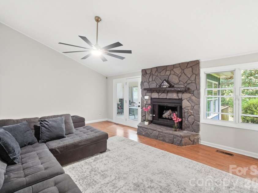 214 Griffin Lane, Marshville, NC 28103.  MLS# CAR4389855, YatesRealty ID 31752. 