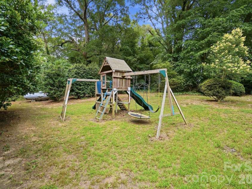 214 Griffin Lane, Marshville, NC 28103.  MLS# CAR4389855, YatesRealty ID 31752. 