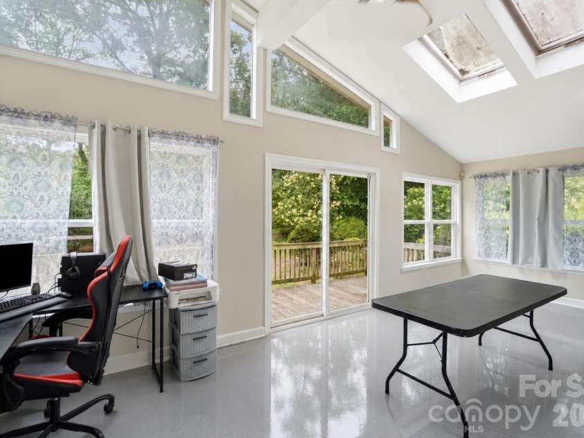 214 Griffin Lane, Marshville, NC 28103.  MLS# CAR4389855, YatesRealty ID 31752. 