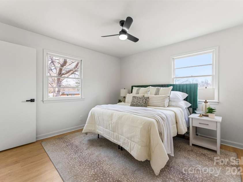 2232 Glenraven Avenue, Gastonia, NC 28052.  MLS# CAR4267918, YatesRealty ID 31752. 