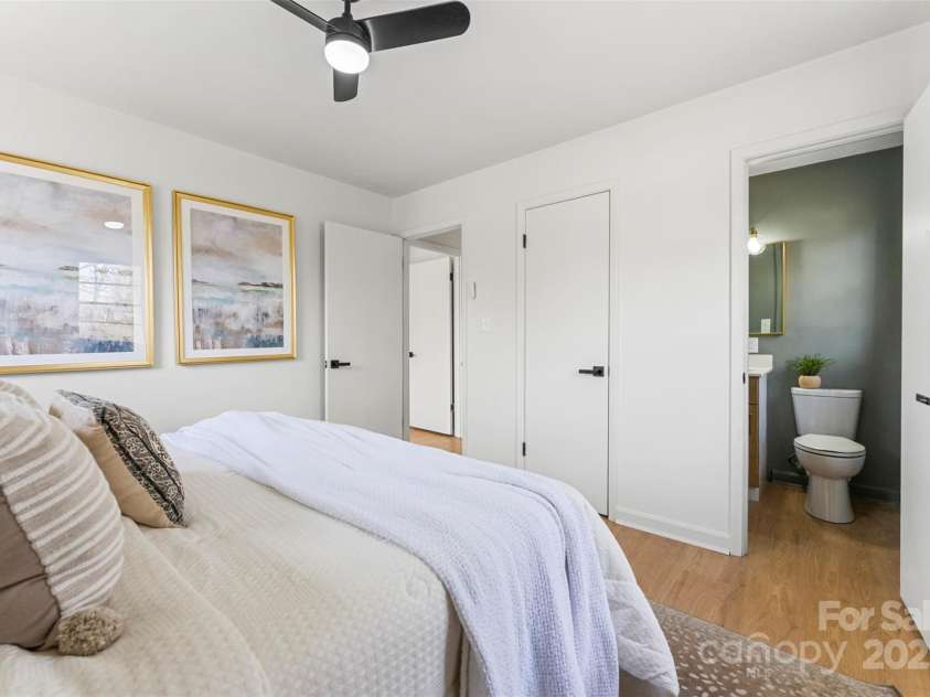 2232 Glenraven Avenue, Gastonia, NC 28052.  MLS# CAR4267918, YatesRealty ID 31752. 