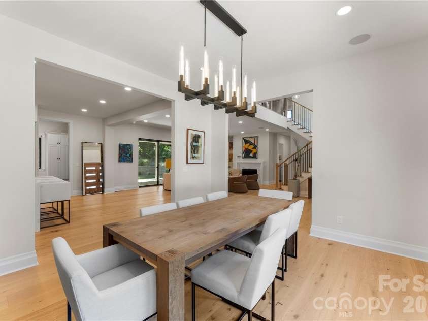 1550 Coventry Road, Charlotte, NC 28211.  MLS# CAR4406739, YatesRealty ID 31753. 