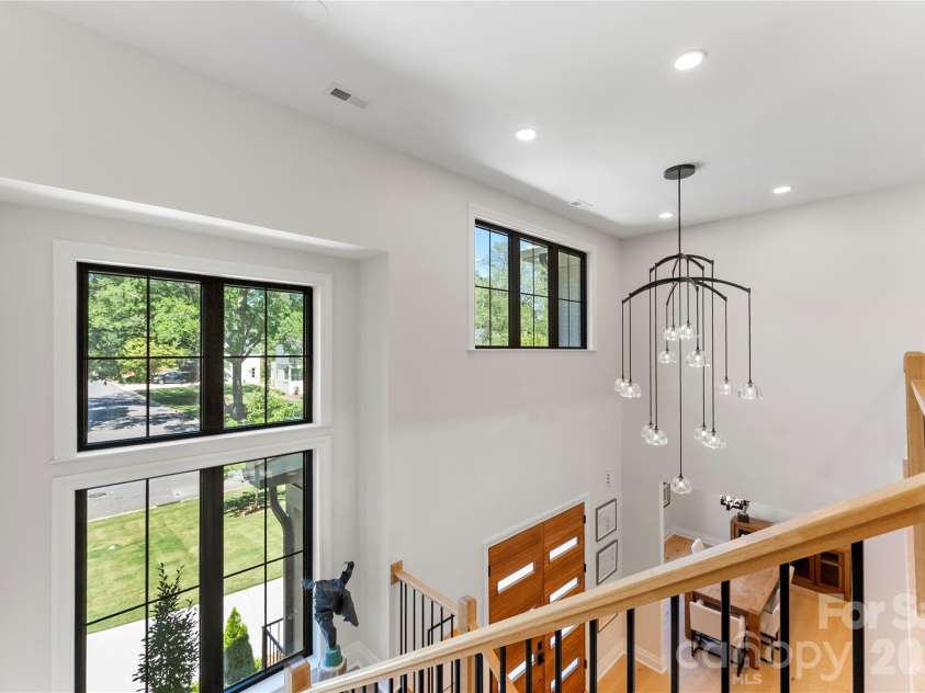 1550 Coventry Road, Charlotte, NC 28211.  MLS# CAR4406739, YatesRealty ID 31753. 