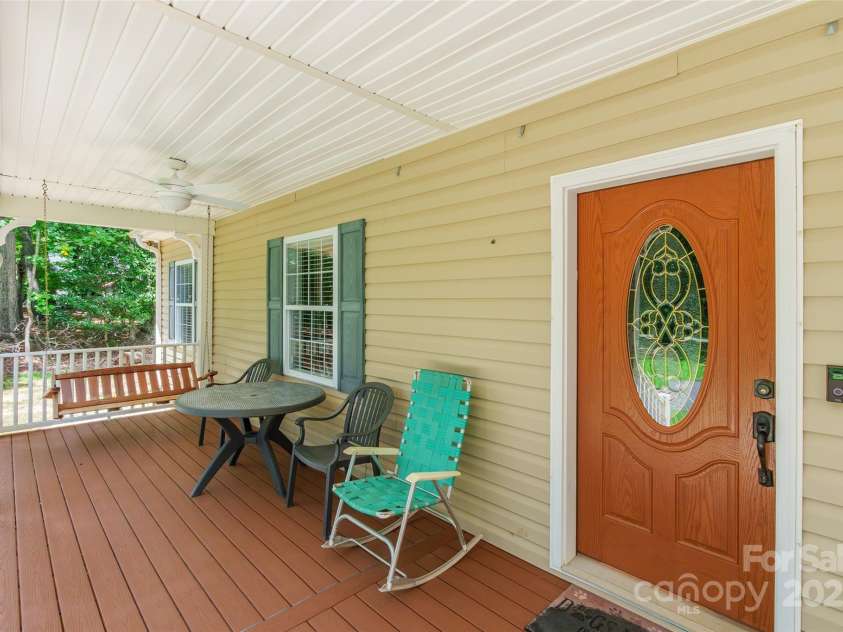 1615 Oak Park Court, Iron Station, NC 28080.  MLS# CAR4285037, YatesRealty ID 31754. 