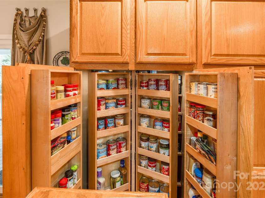 1615 Oak Park Court, Iron Station, NC 28080.  MLS# CAR4285037, YatesRealty ID 31754. 