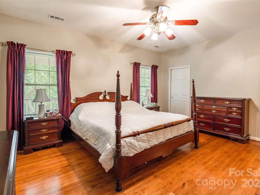 1615 Oak Park Court, Iron Station, NC 28080.  MLS# CAR4285037, YatesRealty ID 31754. 