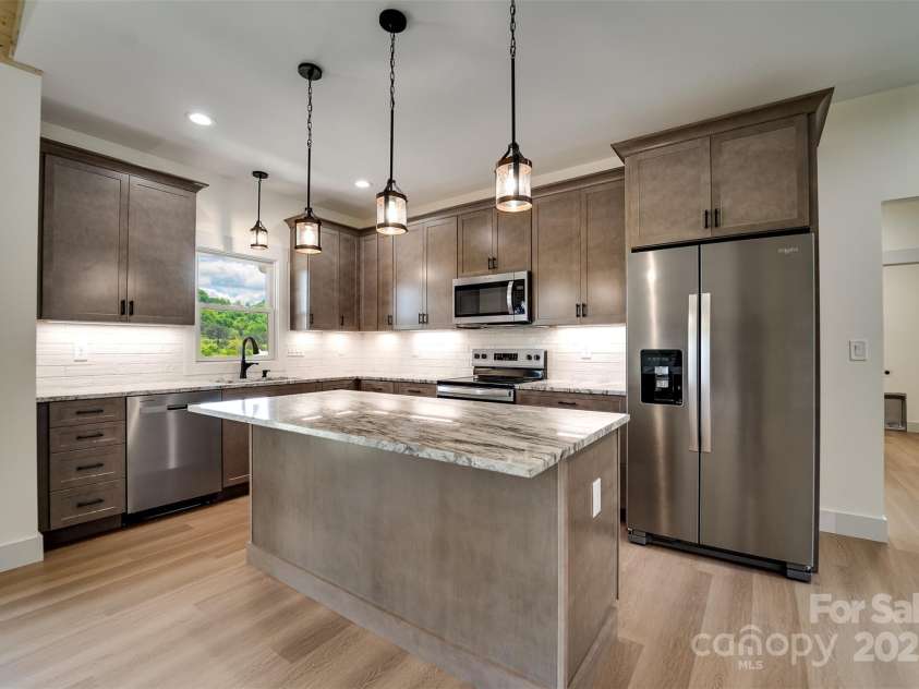 70 Knox Best Street, Clyde, NC 28721.  MLS# CAR4259542, YatesRealty ID 31756. 