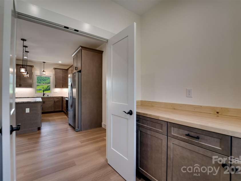 70 Knox Best Street, Clyde, NC 28721.  MLS# CAR4259542, YatesRealty ID 31756. 