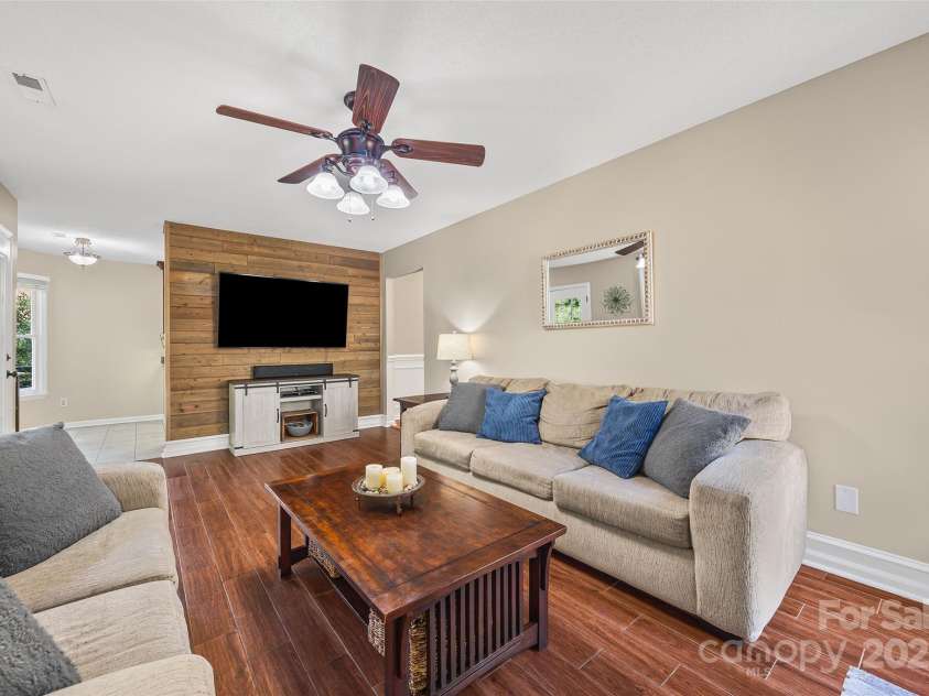 12082 Spinnaker Drive, Tega Cay, SC 29708.  MLS# CAR4287275, YatesRealty ID 31757. 