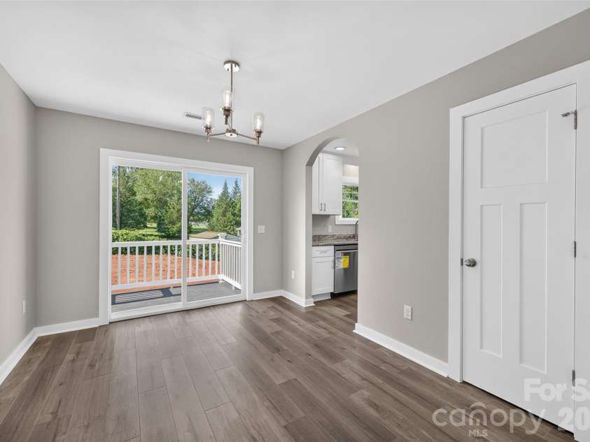 405 Falls Avenue, Granite Falls, NC 28630.  MLS# CAR4418073, YatesRealty ID 31757. 