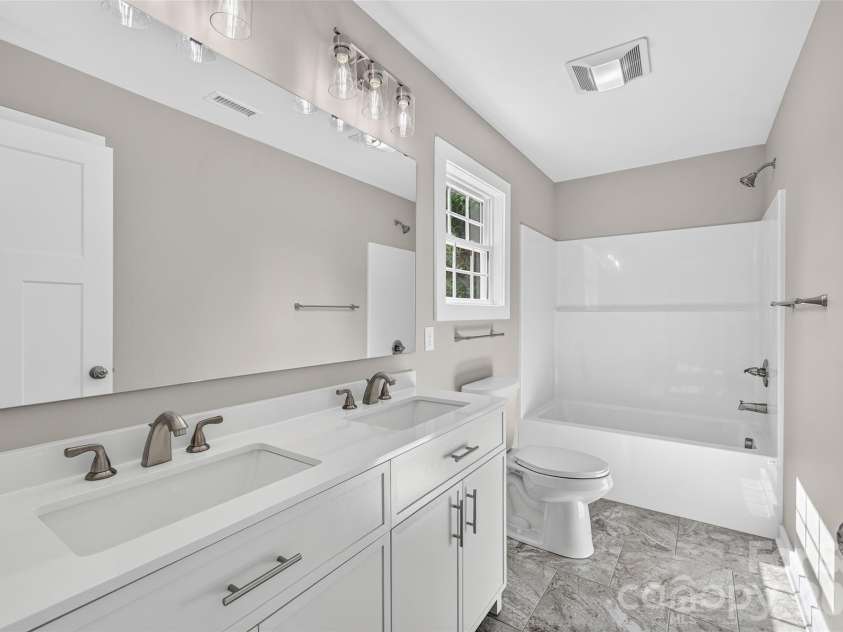 405 Falls Avenue, Granite Falls, NC 28630.  MLS# CAR4418073, YatesRealty ID 31757. 
