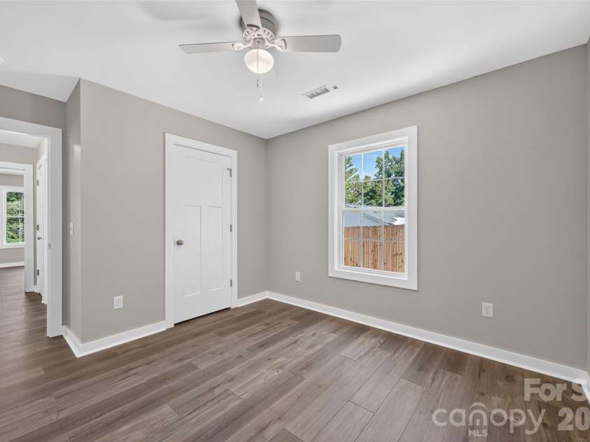 405 Falls Avenue, Granite Falls, NC 28630.  MLS# CAR4418073, YatesRealty ID 31757. 