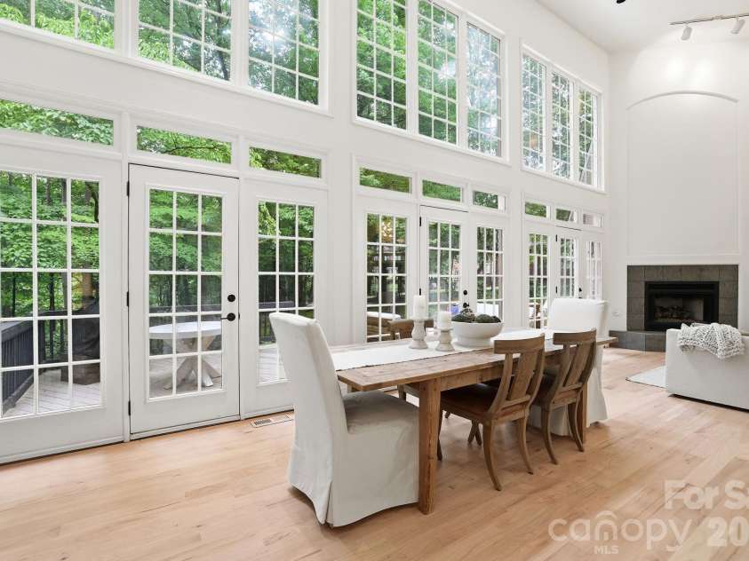 5424 Amanda Lane, Belmont, NC 28012.  MLS# CAR4383448, YatesRealty ID 31758. 