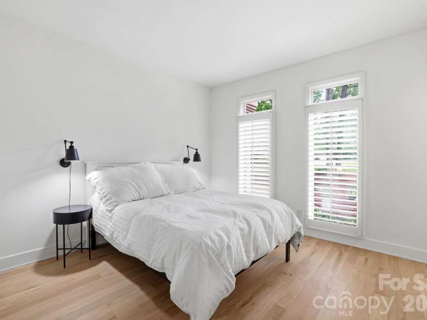 5424 Amanda Lane, Belmont, NC 28012.  MLS# CAR4383448, YatesRealty ID 31758. 