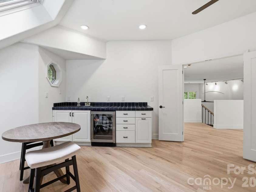 5424 Amanda Lane, Belmont, NC 28012.  MLS# CAR4383448, YatesRealty ID 31758. 