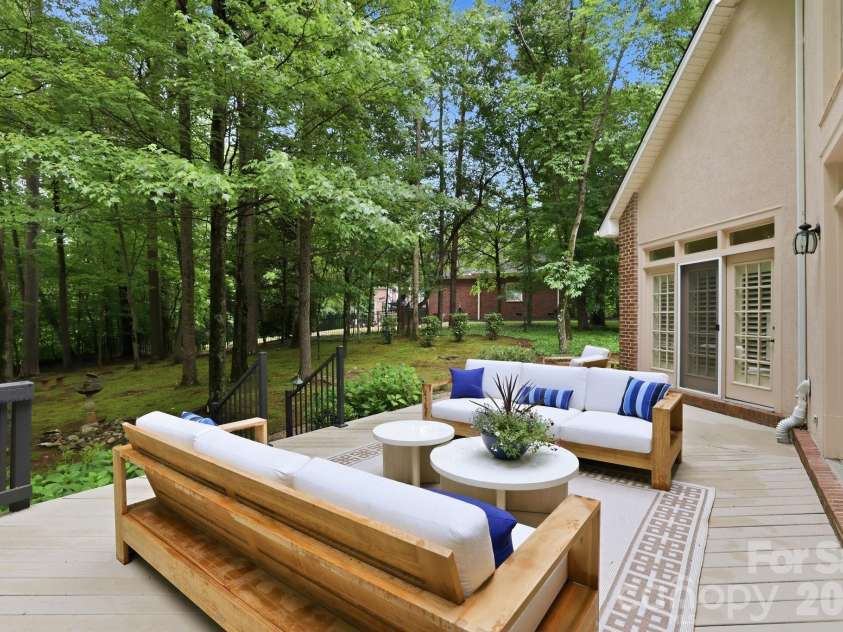 5424 Amanda Lane, Belmont, NC 28012.  MLS# CAR4383448, YatesRealty ID 31758. 