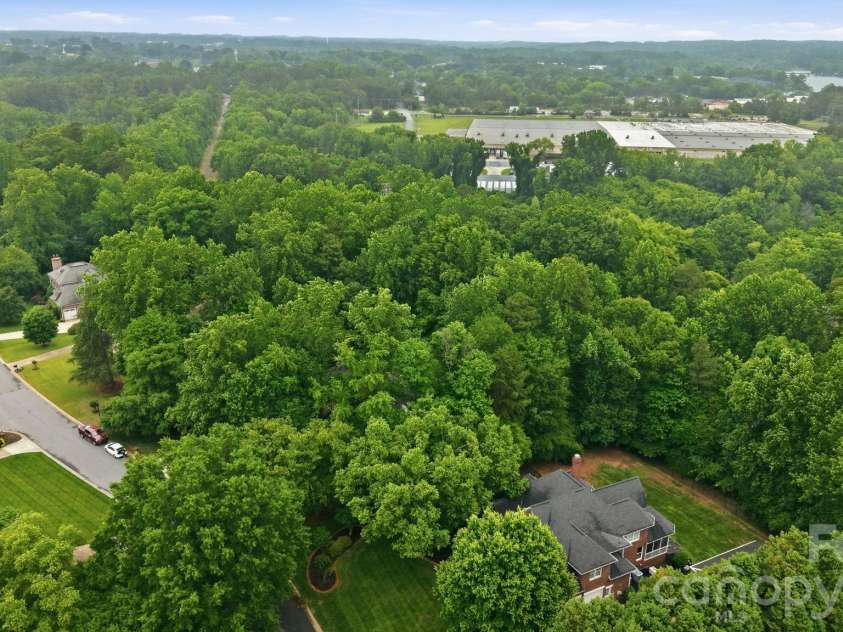5424 Amanda Lane, Belmont, NC 28012.  MLS# CAR4383448, YatesRealty ID 31758. 
