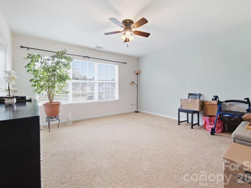 7012 Palatine Lane, Charlotte, NC 28214.  MLS# CAR4426582, YatesRealty ID 31759. 