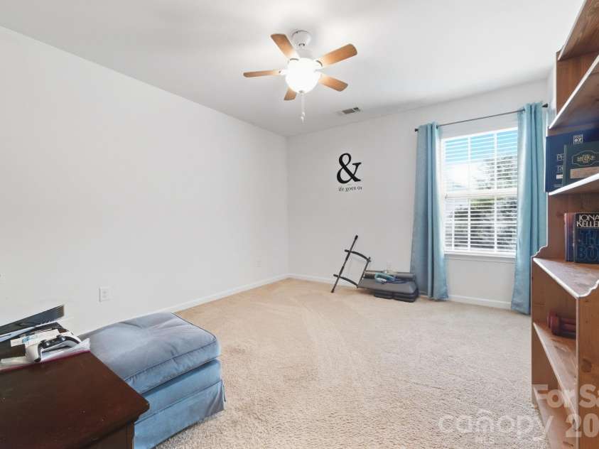 7012 Palatine Lane, Charlotte, NC 28214.  MLS# CAR4426582, YatesRealty ID 31759. 