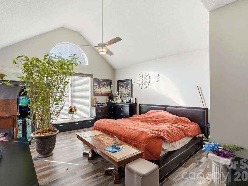 165 Edgewater Drive, Concord, NC 28027.  MLS# CAR4335803, YatesRealty ID 3176. 