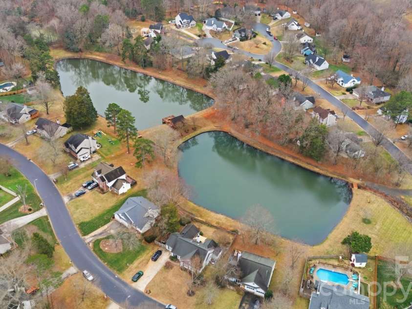 165 Edgewater Drive, Concord, NC 28027.  MLS# CAR4335803, YatesRealty ID 3176. 