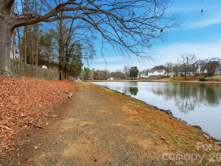 165 Edgewater Drive, Concord, NC 28027.  MLS# CAR4335803, YatesRealty ID 3176. 