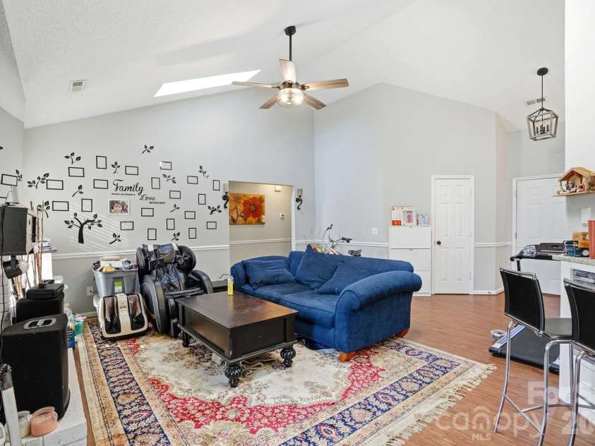 165 Edgewater Drive, Concord, NC 28027.  MLS# CAR4335803, YatesRealty ID 3176. 