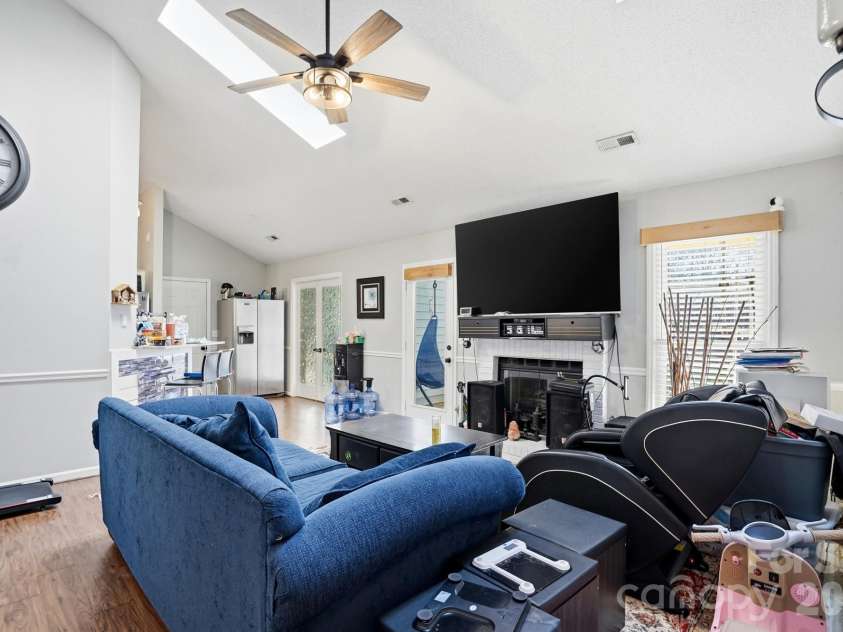 165 Edgewater Drive, Concord, NC 28027.  MLS# CAR4335803, YatesRealty ID 3176. 