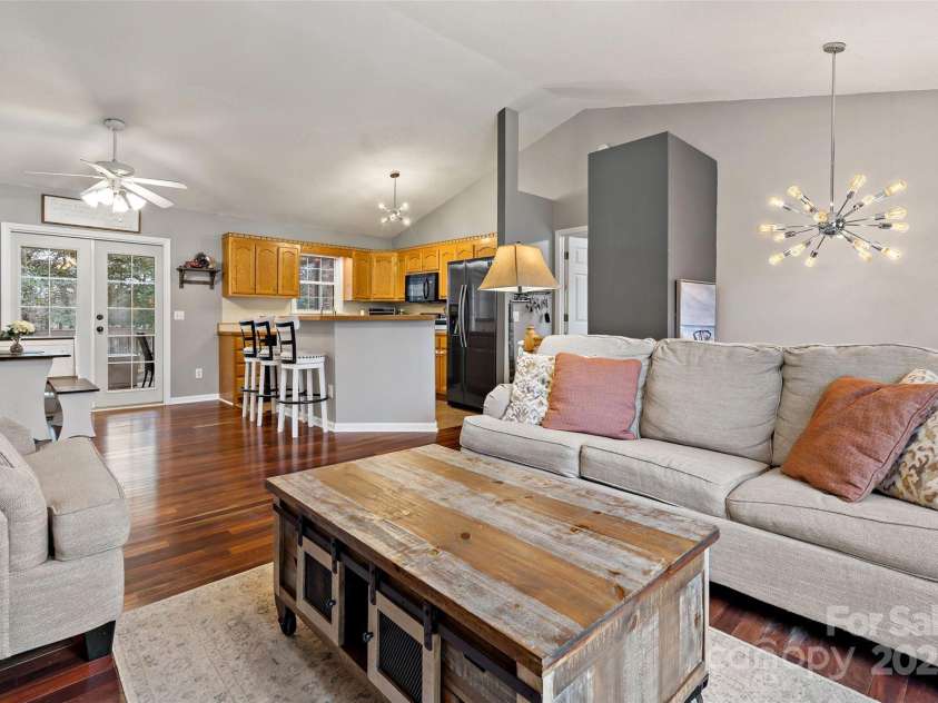 2691 Laurel Pointe Drive, Morganton, NC 28761.  MLS# CAR4232025, YatesRealty ID 3176. 