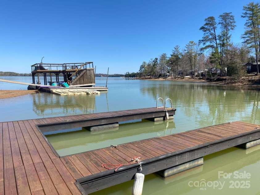 2691 Laurel Pointe Drive, Morganton, NC 28761.  MLS# CAR4232025, YatesRealty ID 3176. Boat Slip - 12