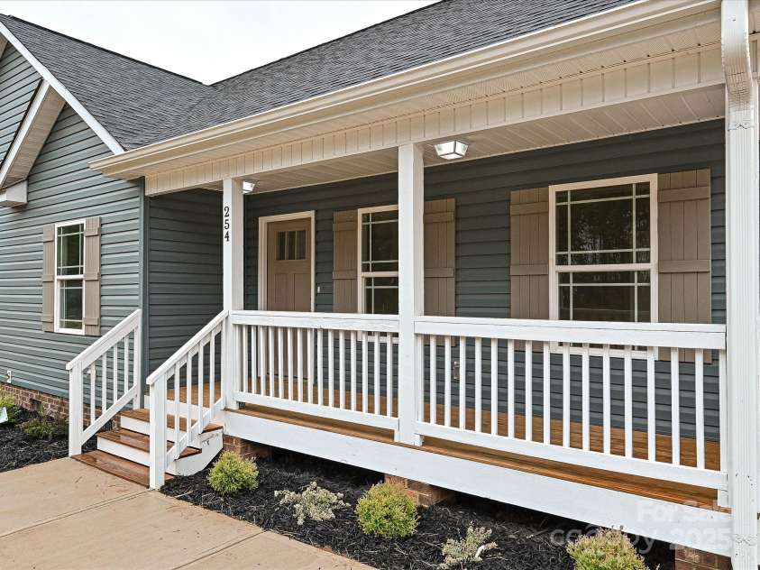 254 Old Pinckney Road, York, SC 29745.  MLS# CAR4278543, YatesRealty ID 31761. 