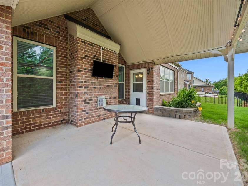 324 Kerrydale Court, Clover, SC 29710.  MLS# CAR4364709, YatesRealty ID 31761. Covered back patio