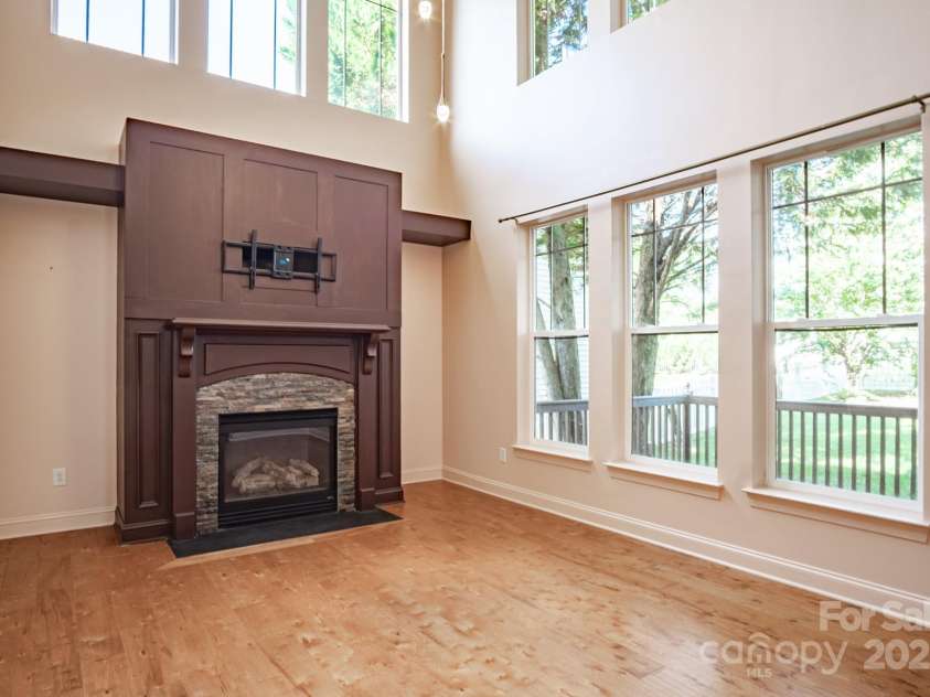 14940 Carbert Lane, Huntersville, NC 28078.  MLS# CAR4256086, YatesRealty ID 31763. 