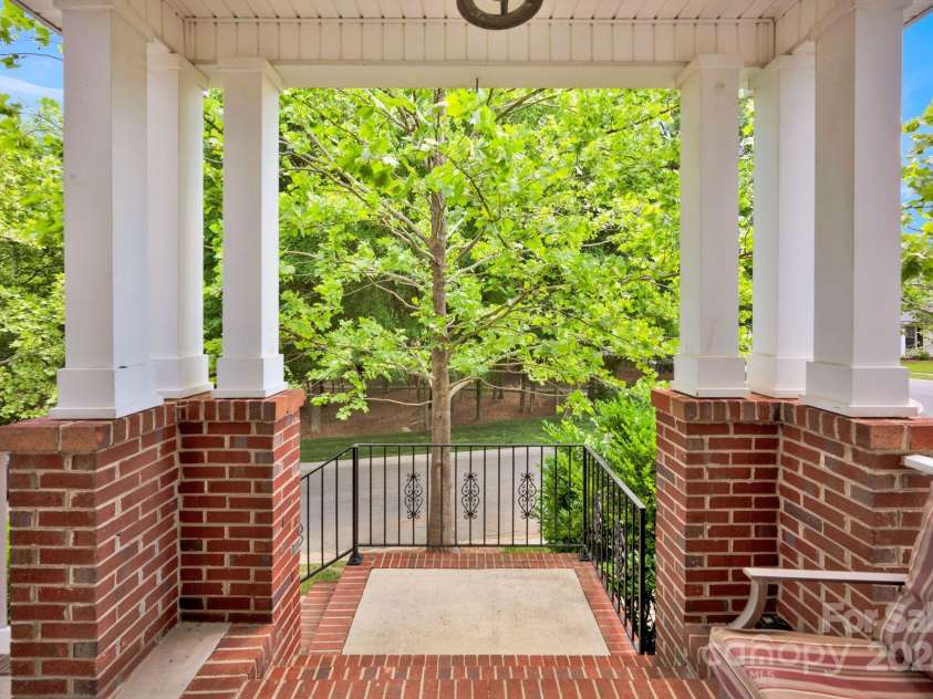 14940 Carbert Lane, Huntersville, NC 28078.  MLS# CAR4256086, YatesRealty ID 31763. 