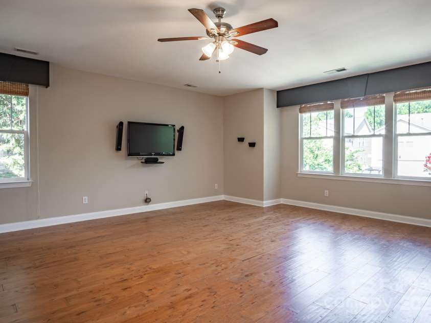 14940 Carbert Lane, Huntersville, NC 28078.  MLS# CAR4256086, YatesRealty ID 31763. Enormous Secondary Bedroom #4 or Bonus Space